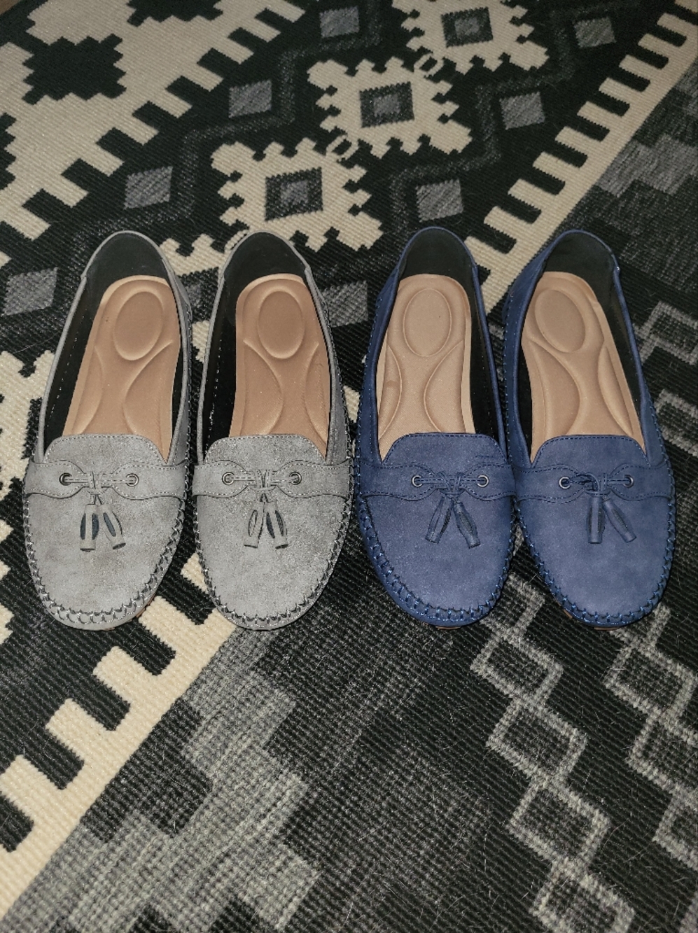 2 Pair Suede Tassel Loafers in Gray and Navy - Classic Slip-On Flats